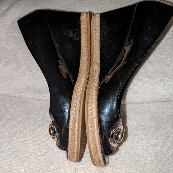 Gucci Horsebit wedges platform prep toe pumps. Size 39 - Picture 4 of 11